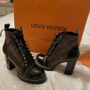Louis Vuitton Star Trail Ankle Boot